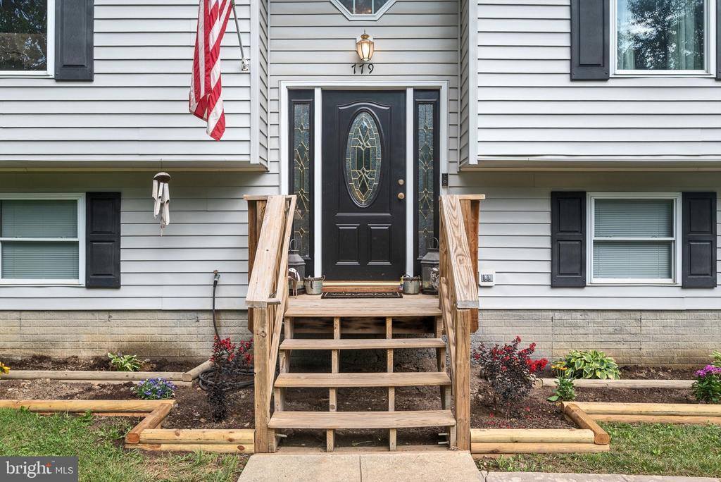 779 Western Lane, Front Royal, VA 22630