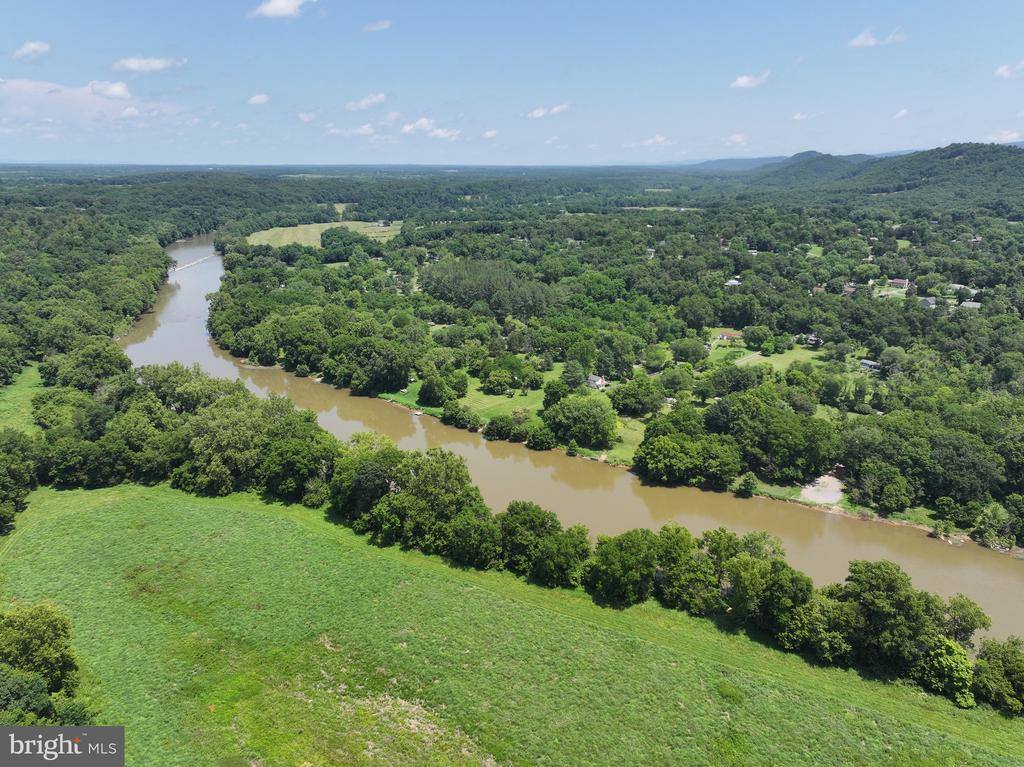 779 Western Lane, Front Royal, VA 22630