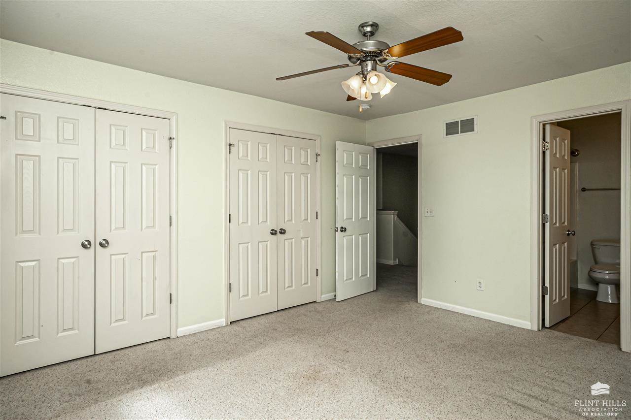 2121 Brooke Bend, Junction City, KS 66441