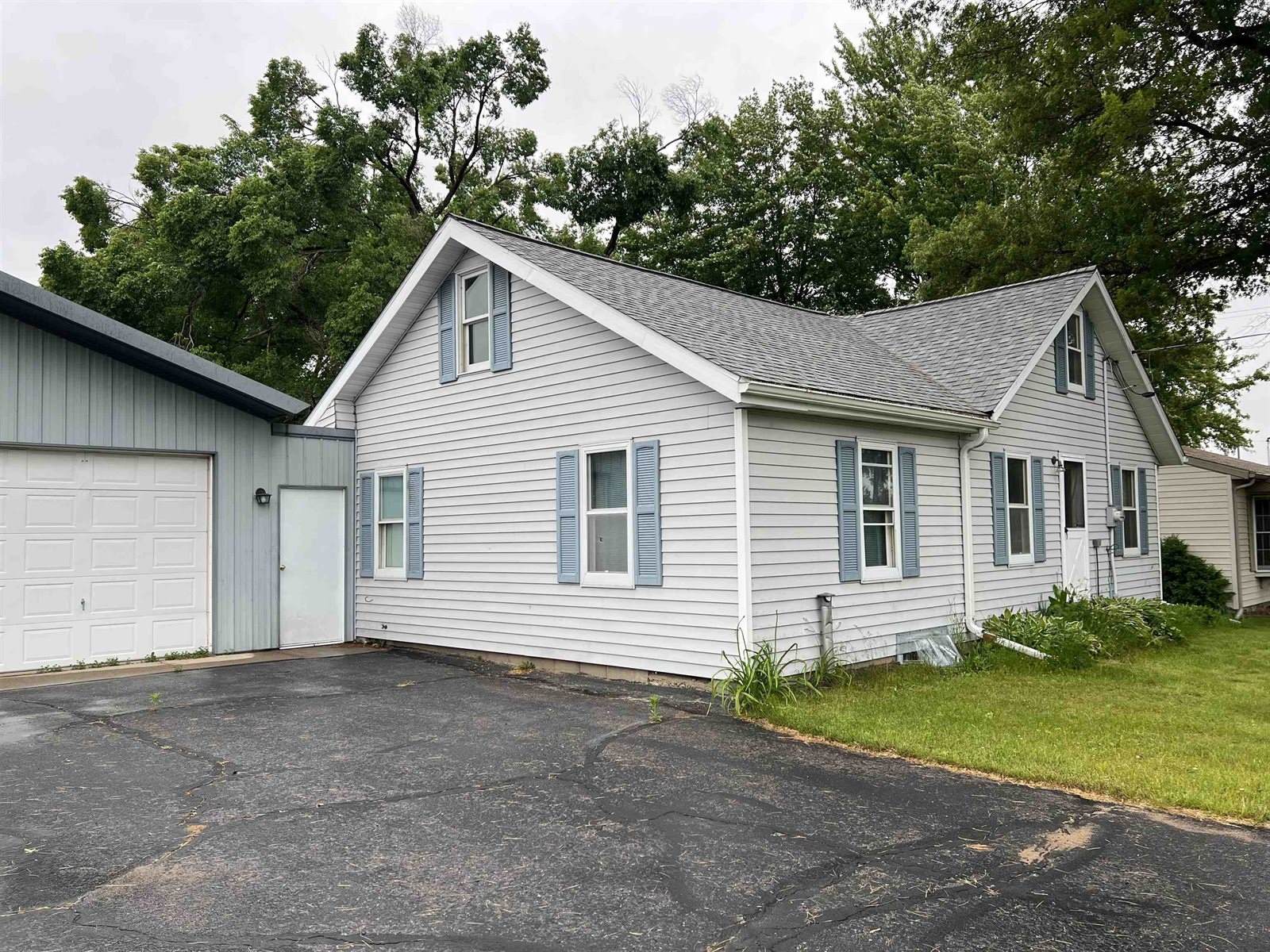 215530 North Shore Drive, Hatley, WI 54440