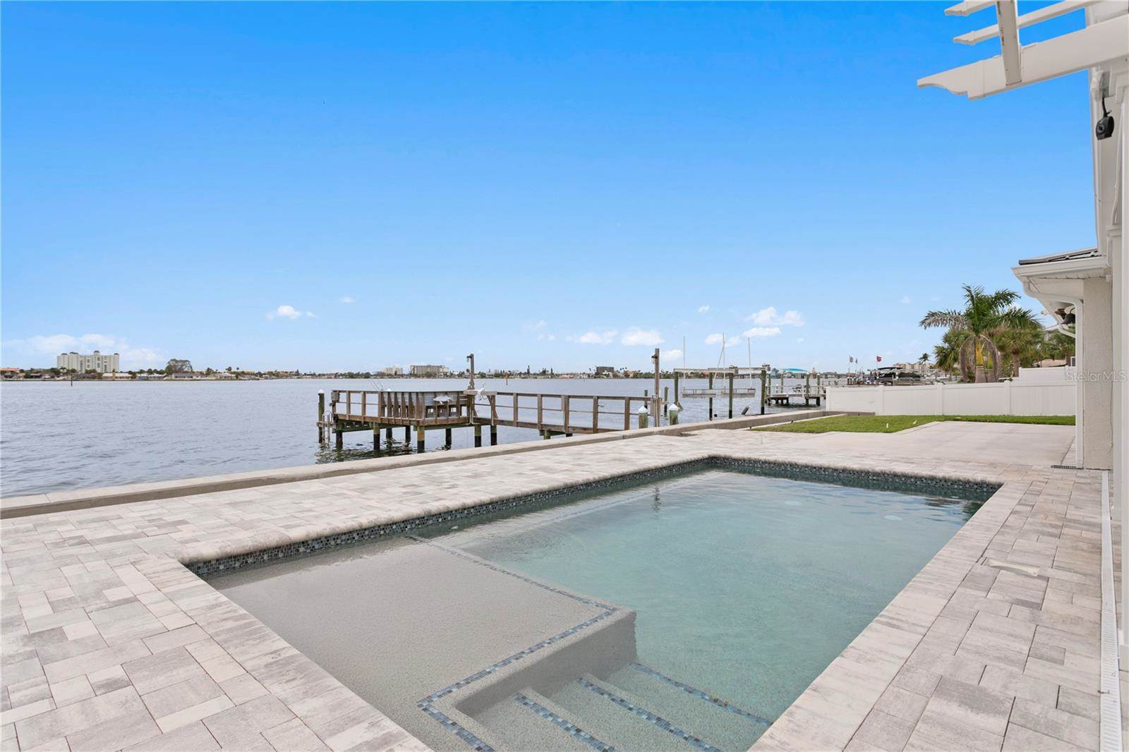 7060 South Shore Drive, South Pasadena, FL 33707