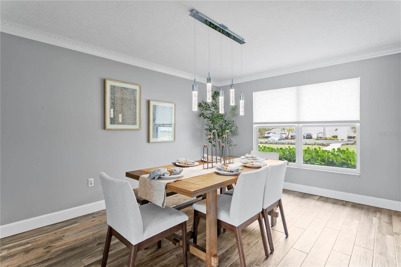 2773 Seabreeze Drive South, Gulfport, FL 33707