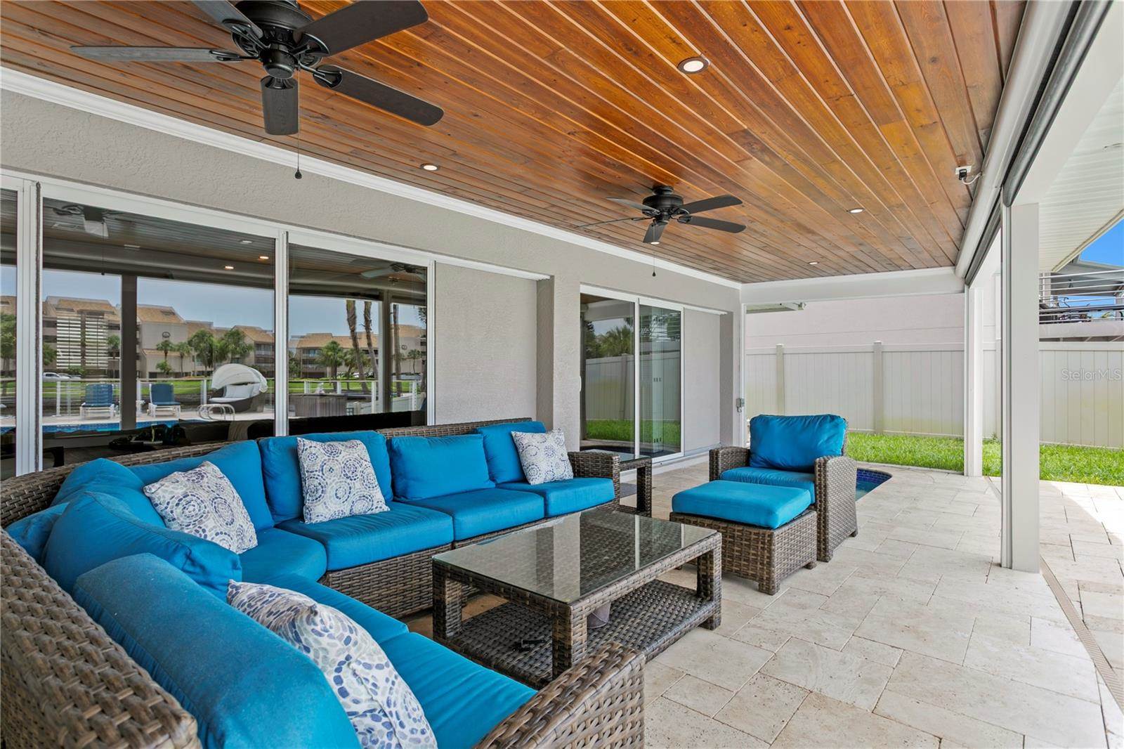 2773 Seabreeze Drive South, Gulfport, FL 33707