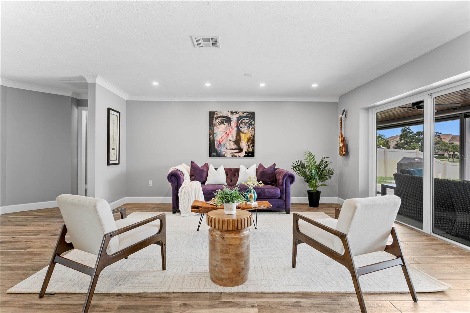 2773 Seabreeze Drive South, Gulfport, FL 33707