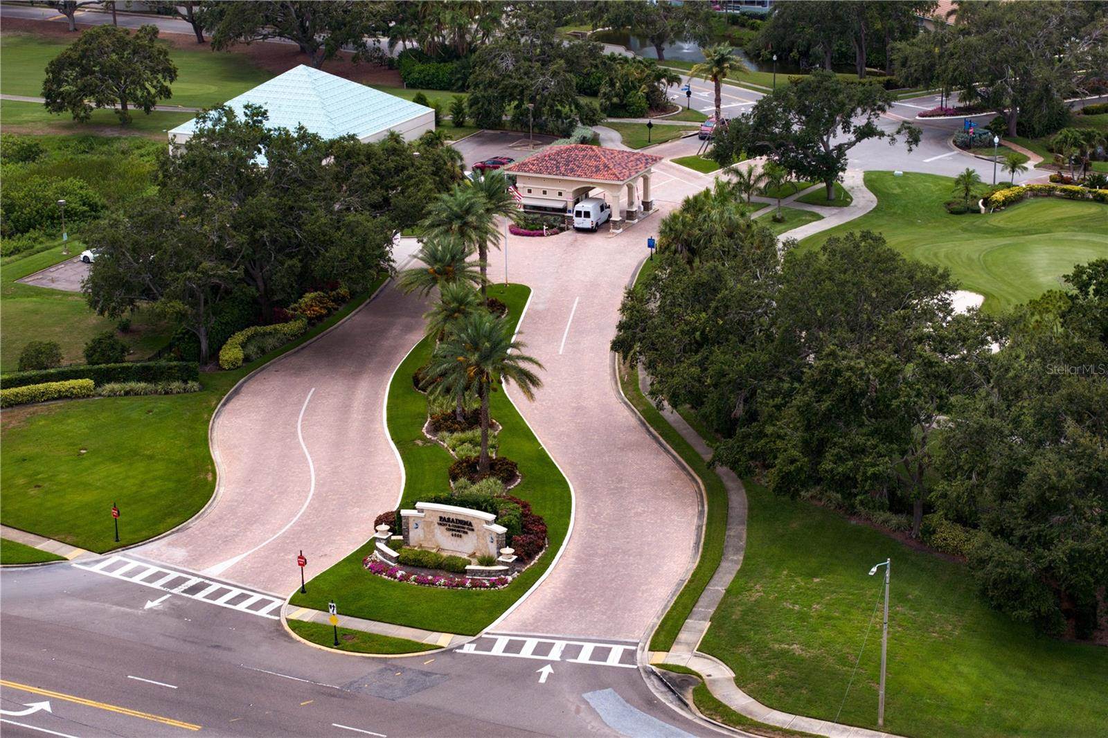 2773 Seabreeze Drive South, Gulfport, FL 33707