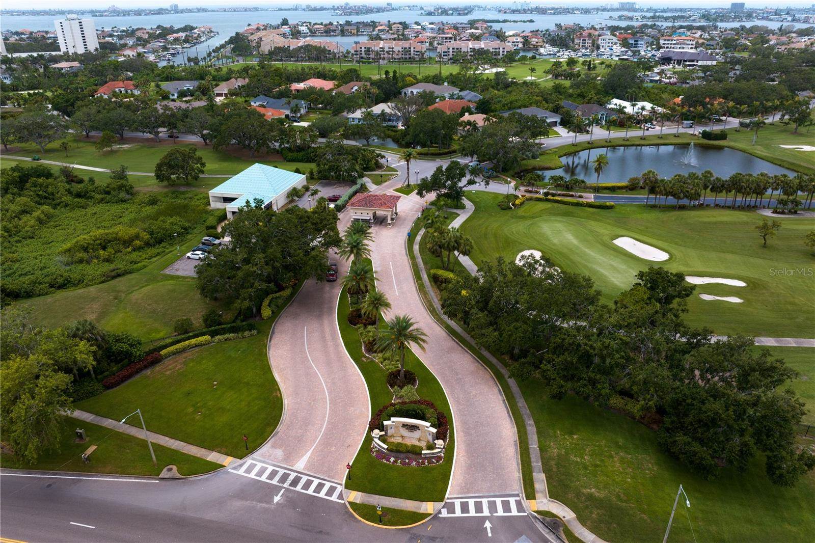 2773 Seabreeze Drive South, Gulfport, FL 33707