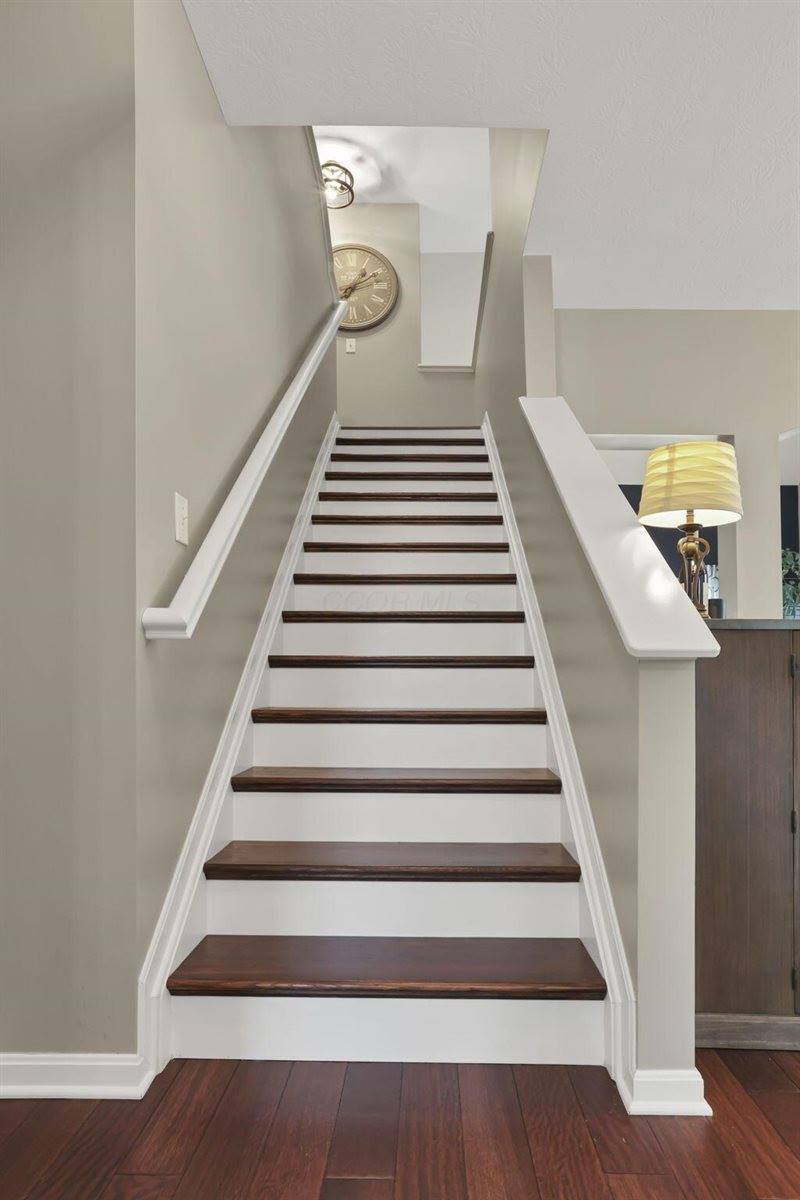 6169 Jennis Road, Westerville, OH 43081