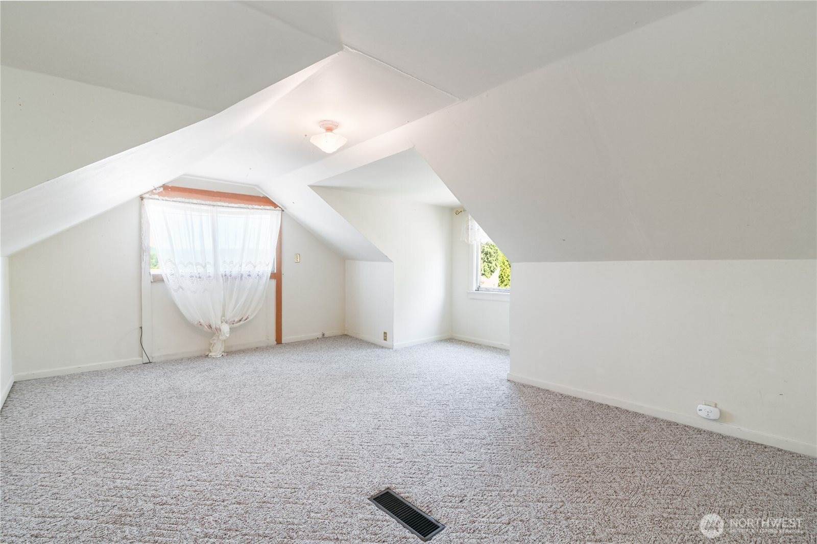 517 South 3rd Street, McCleary, WA 98557