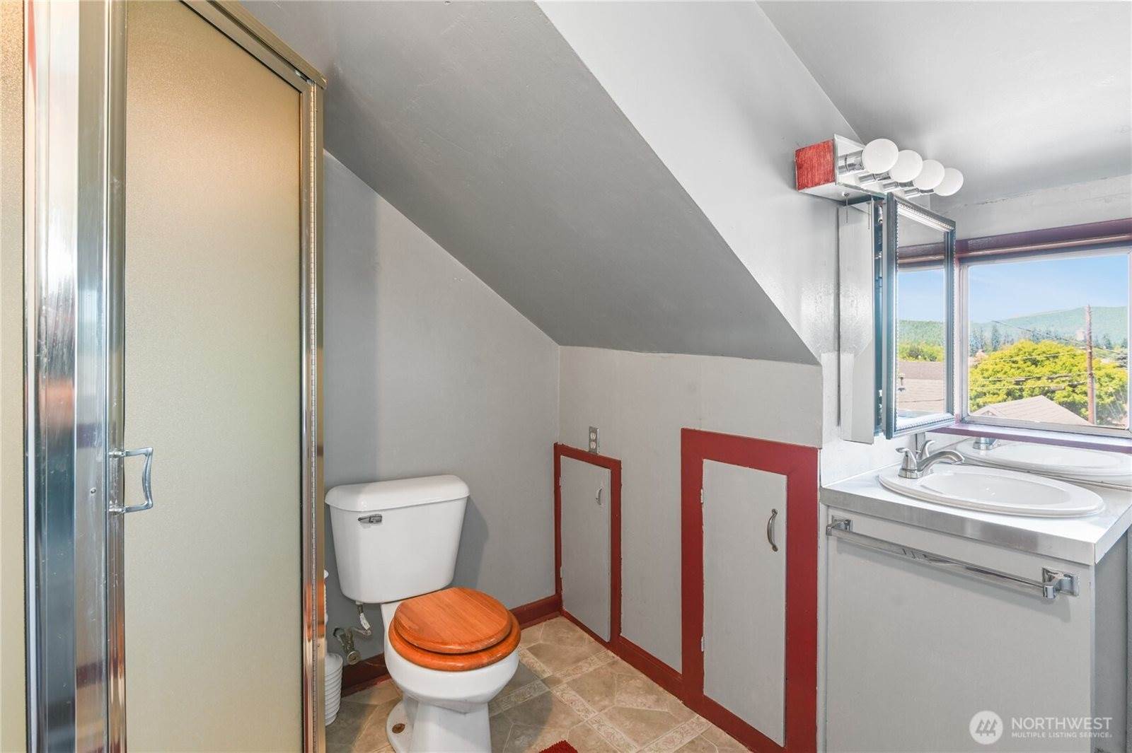 517 South 3rd Street, McCleary, WA 98557