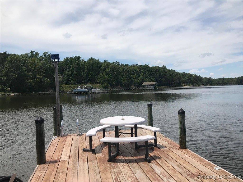 27 East West PKwy, Gloucester County, VA 23061