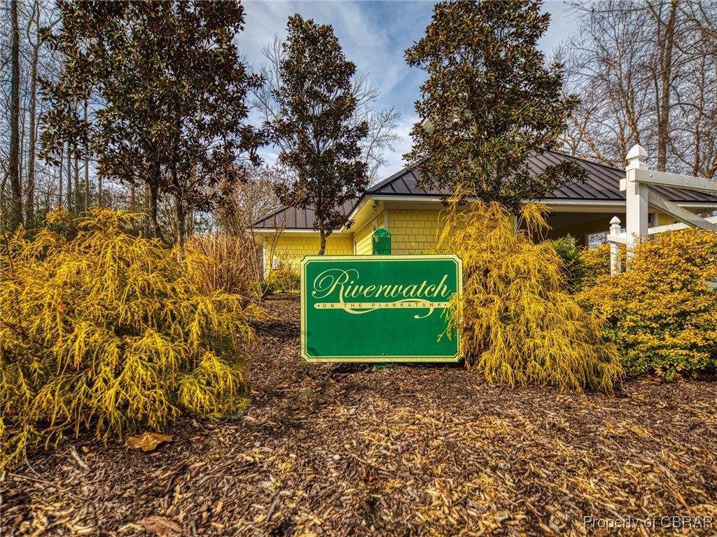 27 East West PKwy, Gloucester County, VA 23061