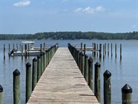 27 East West PKwy, Gloucester County, VA 23061