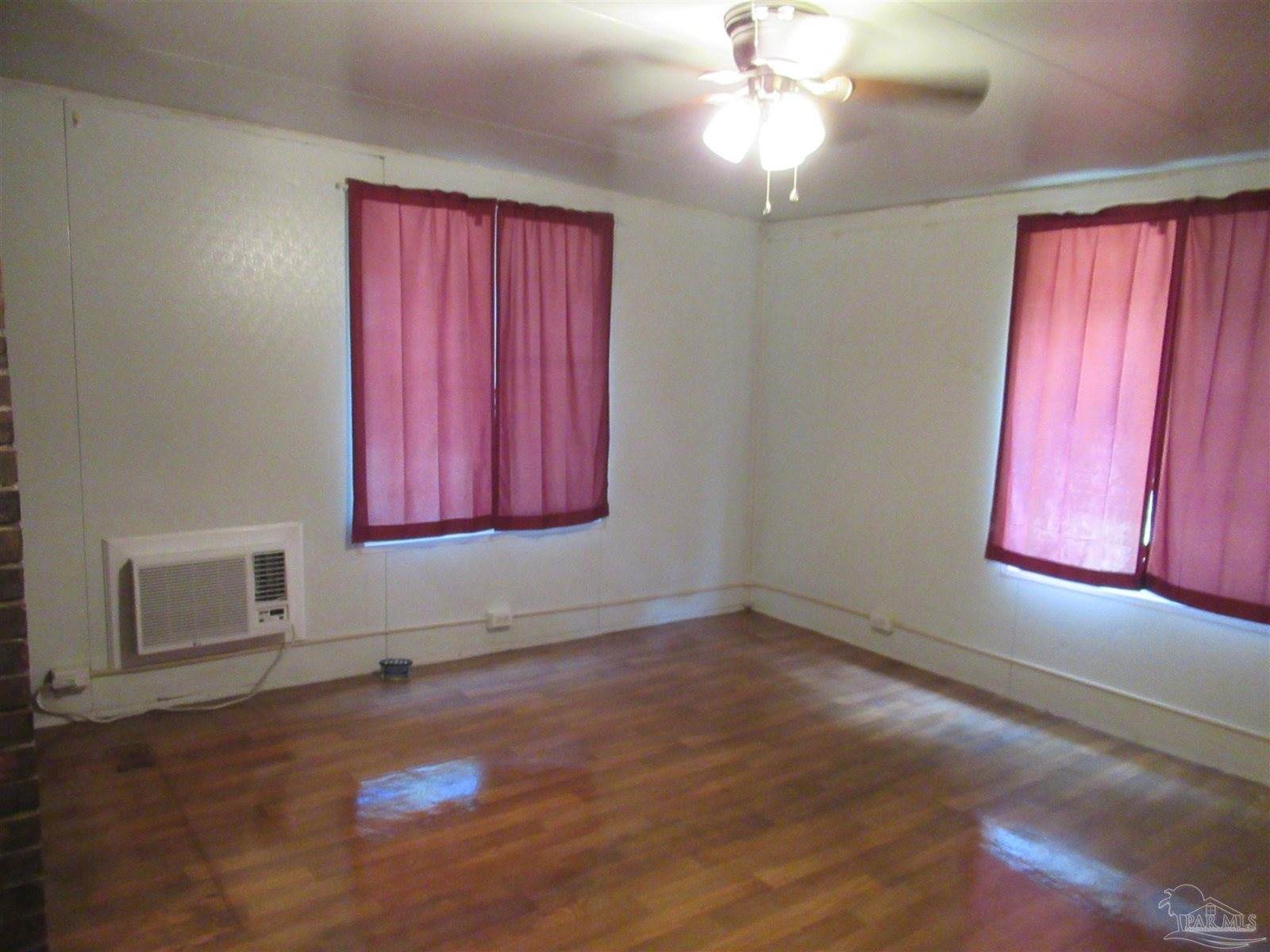 1025 Cynthia Ln, Pensacola, FL 32534