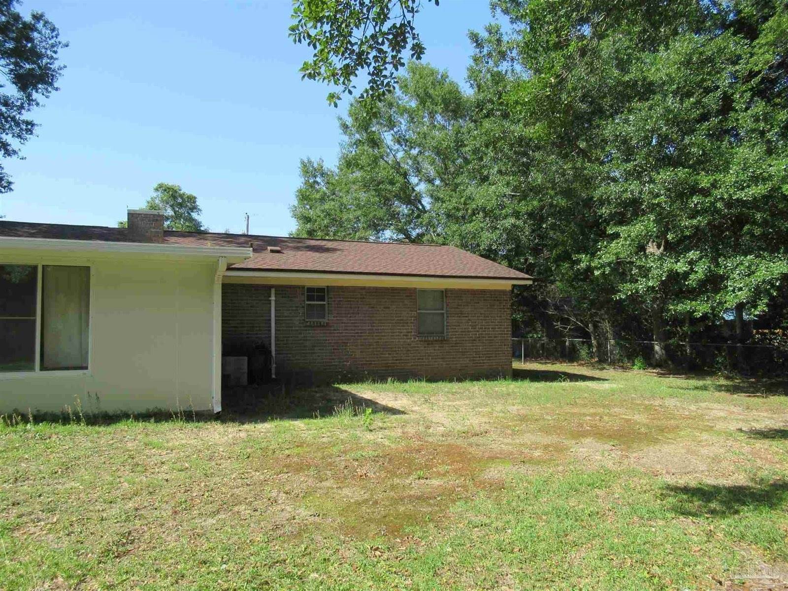 1025 Cynthia Ln, Pensacola, FL 32534