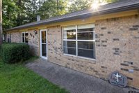 330 Lakeview Dr., Hideaway, TX 75771