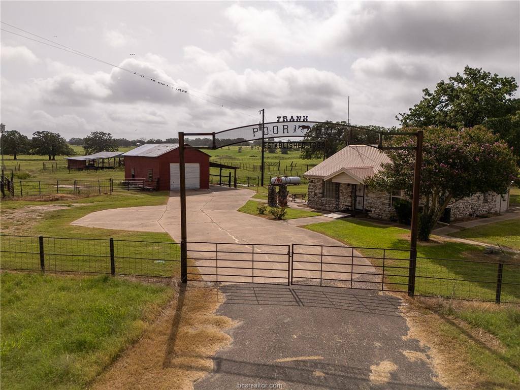 4454 Fm 60, Somerville, TX 77879