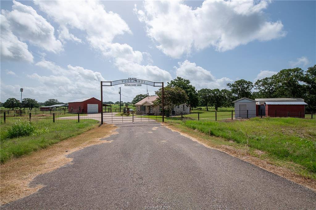 4454 Fm 60, Somerville, TX 77879