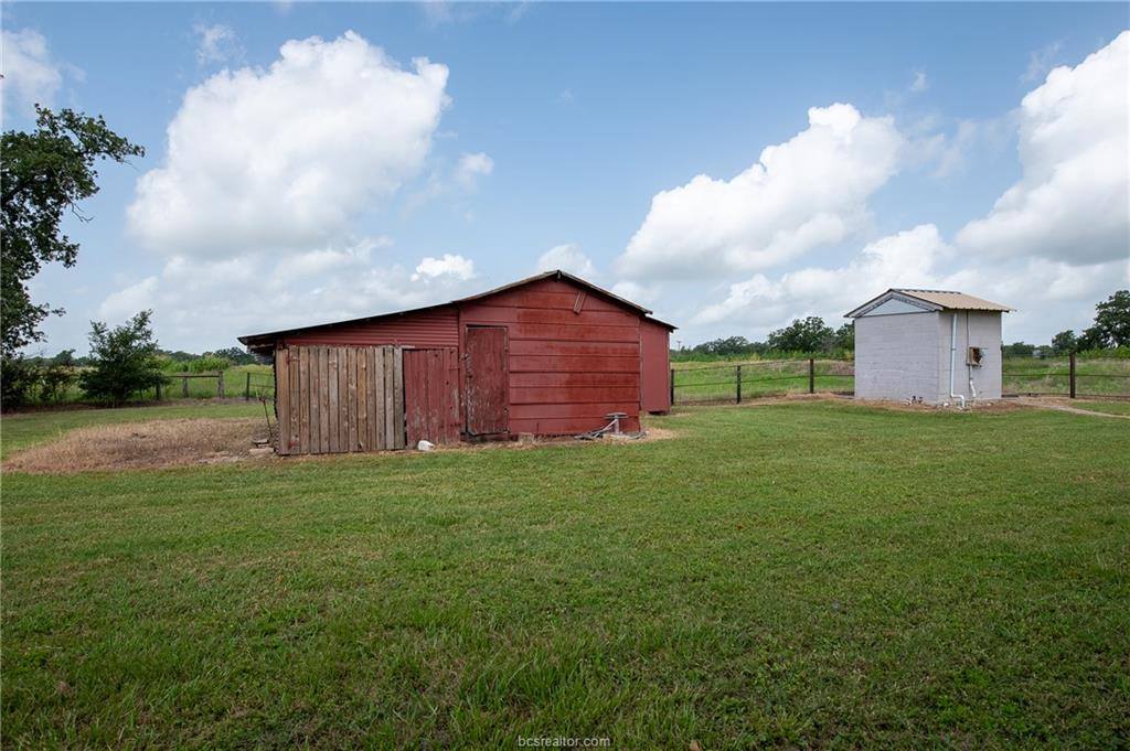 4454 Fm 60, Somerville, TX 77879