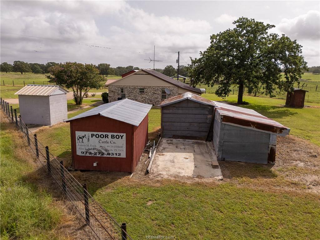 4454 Fm 60, Somerville, TX 77879