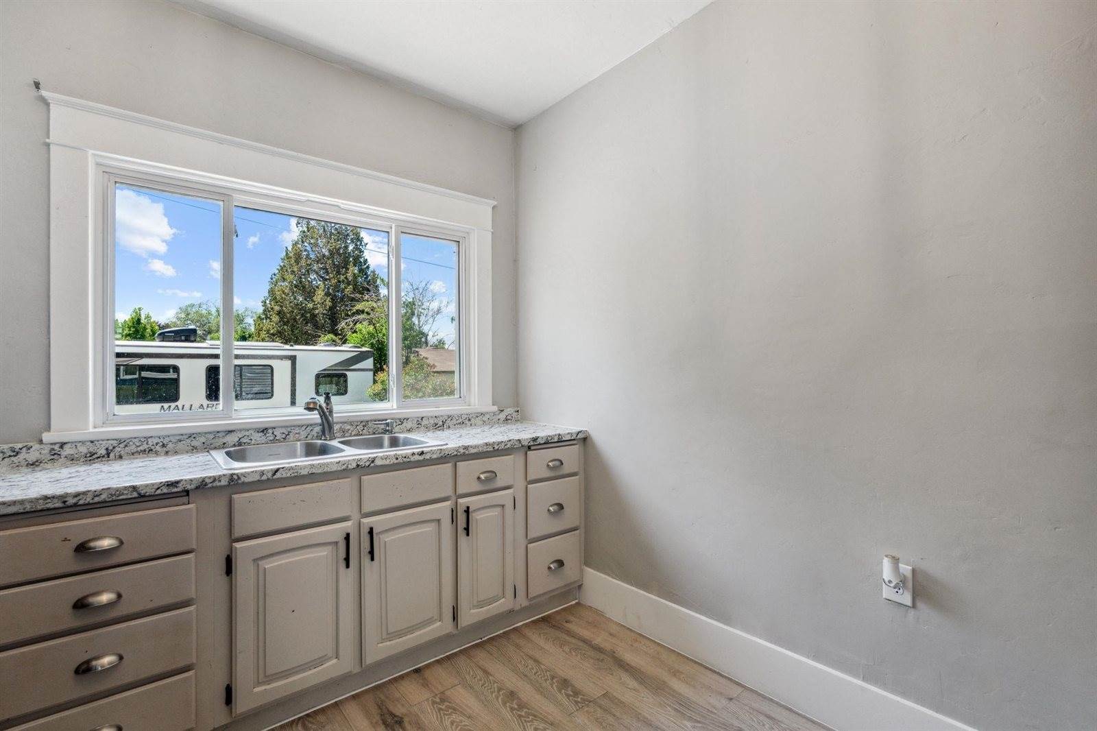 332 Arthur Street, American Falls, ID 83211