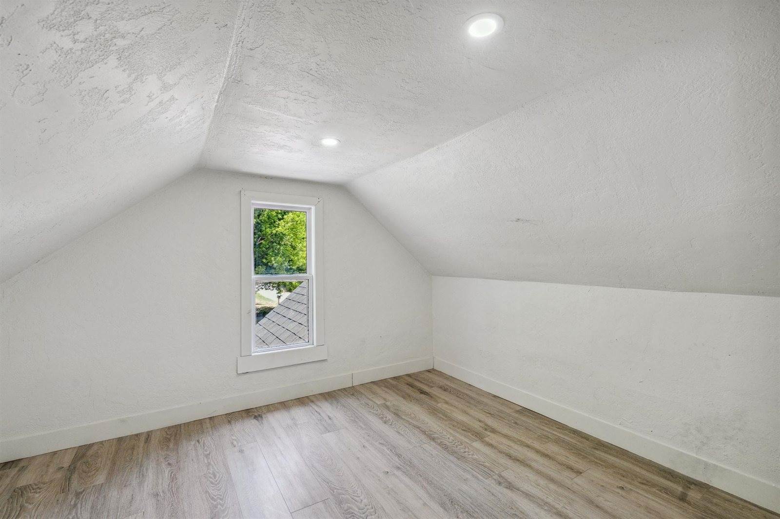 332 Arthur Street, American Falls, ID 83211