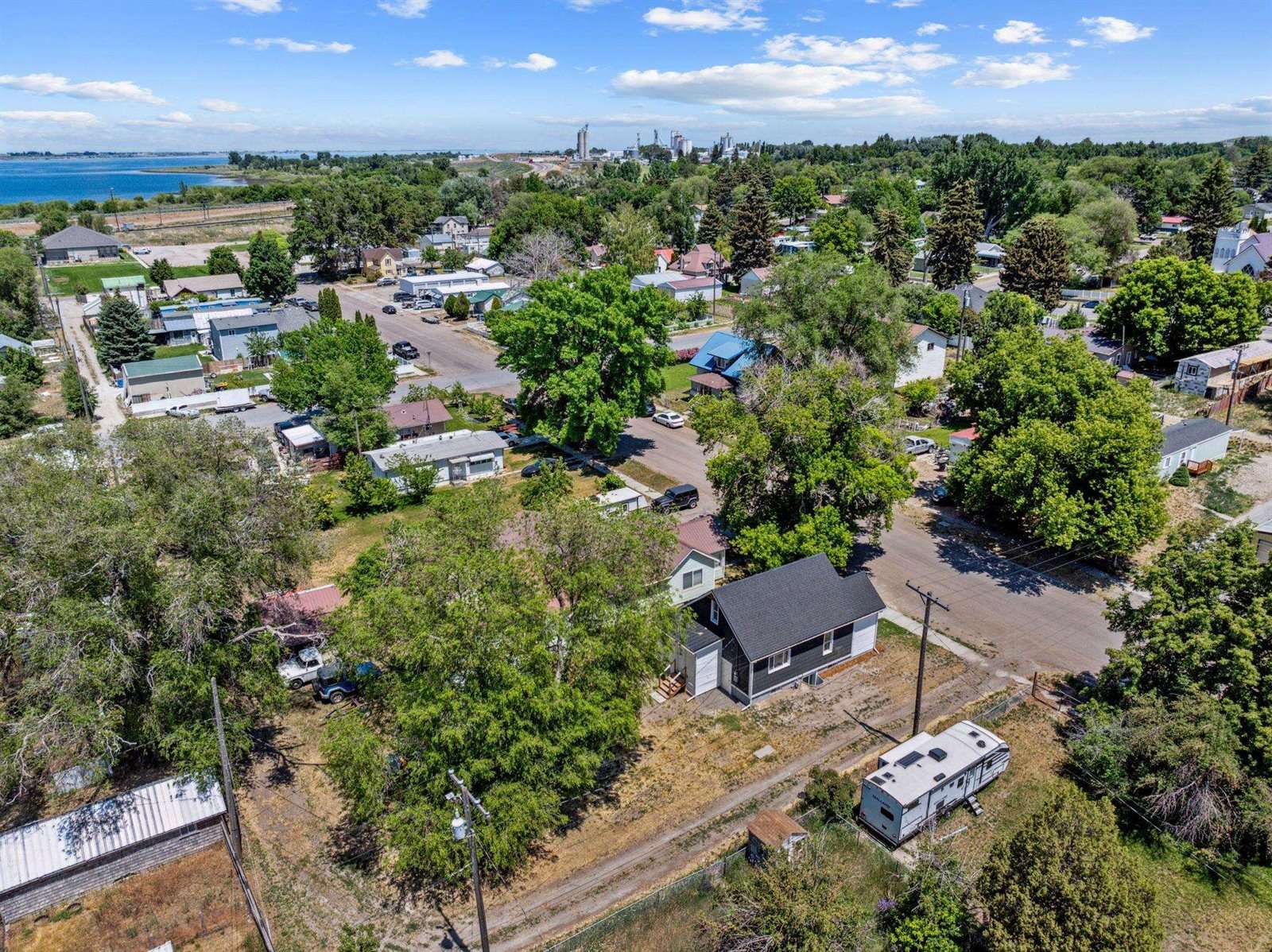 332 Arthur Street, American Falls, ID 83211