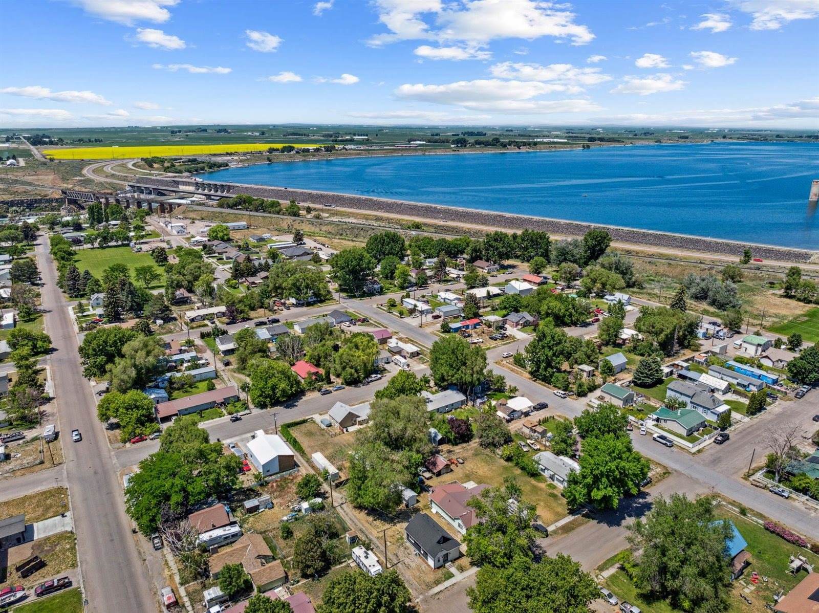 332 Arthur Street, American Falls, ID 83211