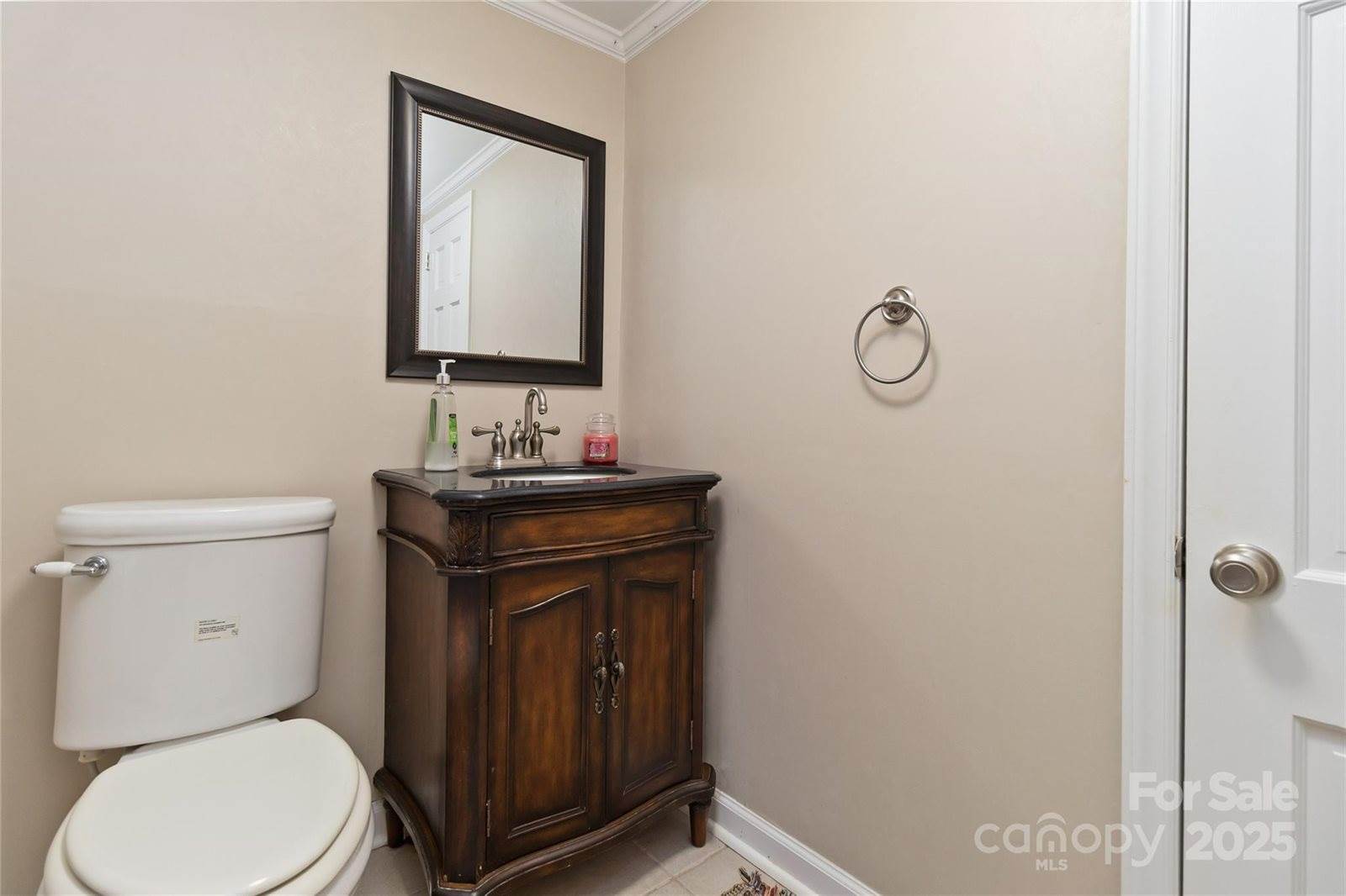 601 Highland Forest Drive, Charlotte, NC 28270