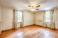 8721 East 74 Street, Raytown, MO 64133