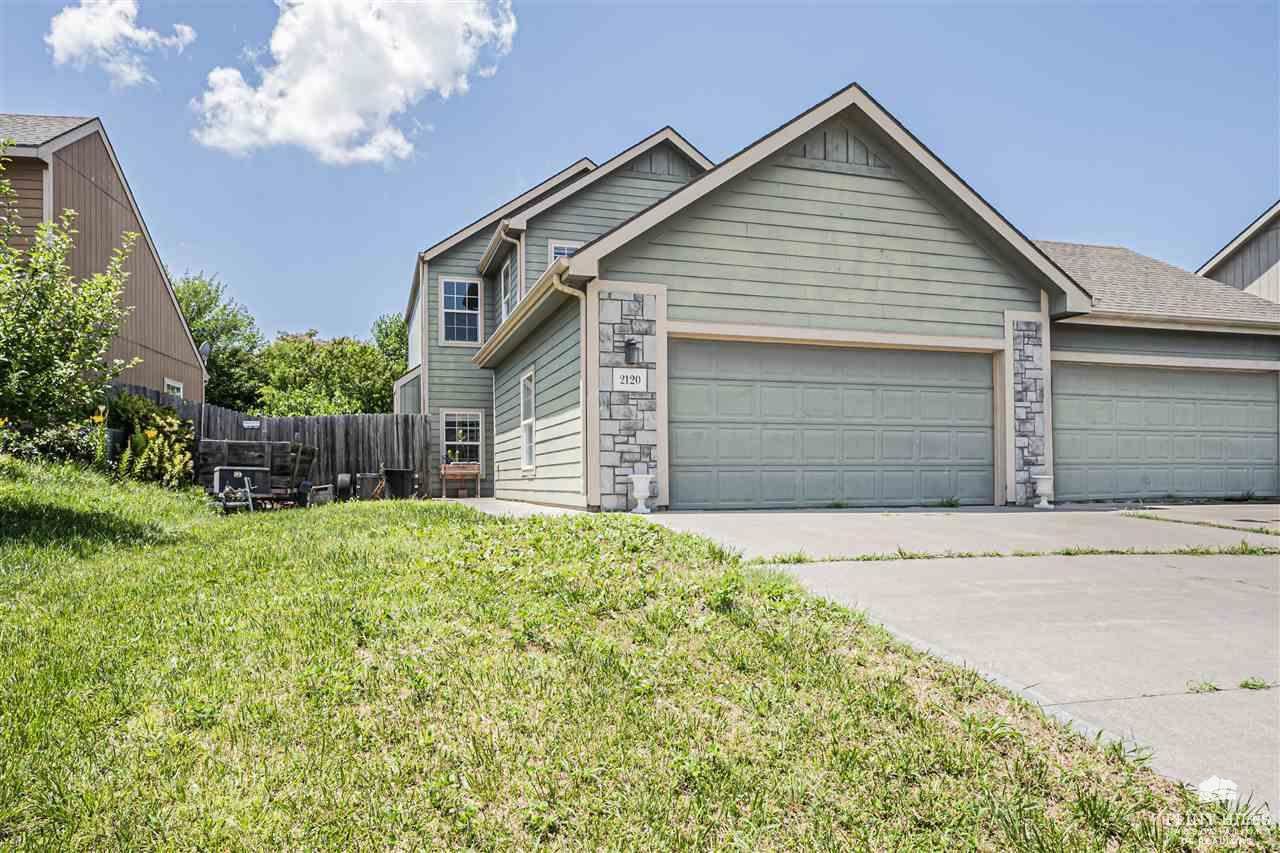 2120 Brooke Bend, Junction City, KS 66441