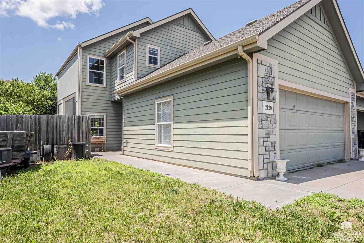 2120 Brooke Bend, Junction City, KS 66441