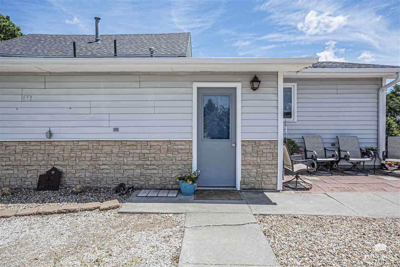 1426 8th Road, Wakefield, KS 67487