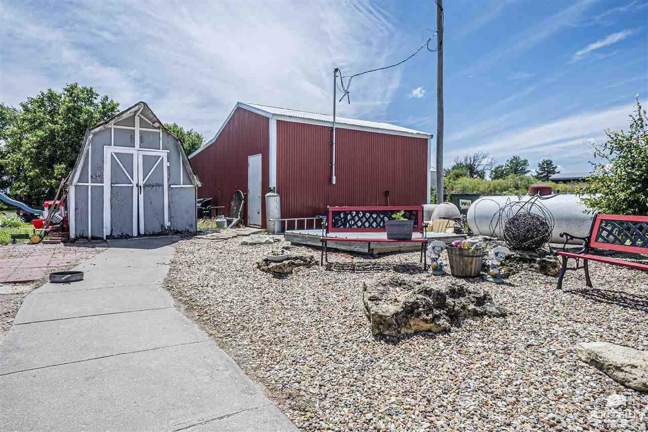 1426 8th Road, Wakefield, KS 67487