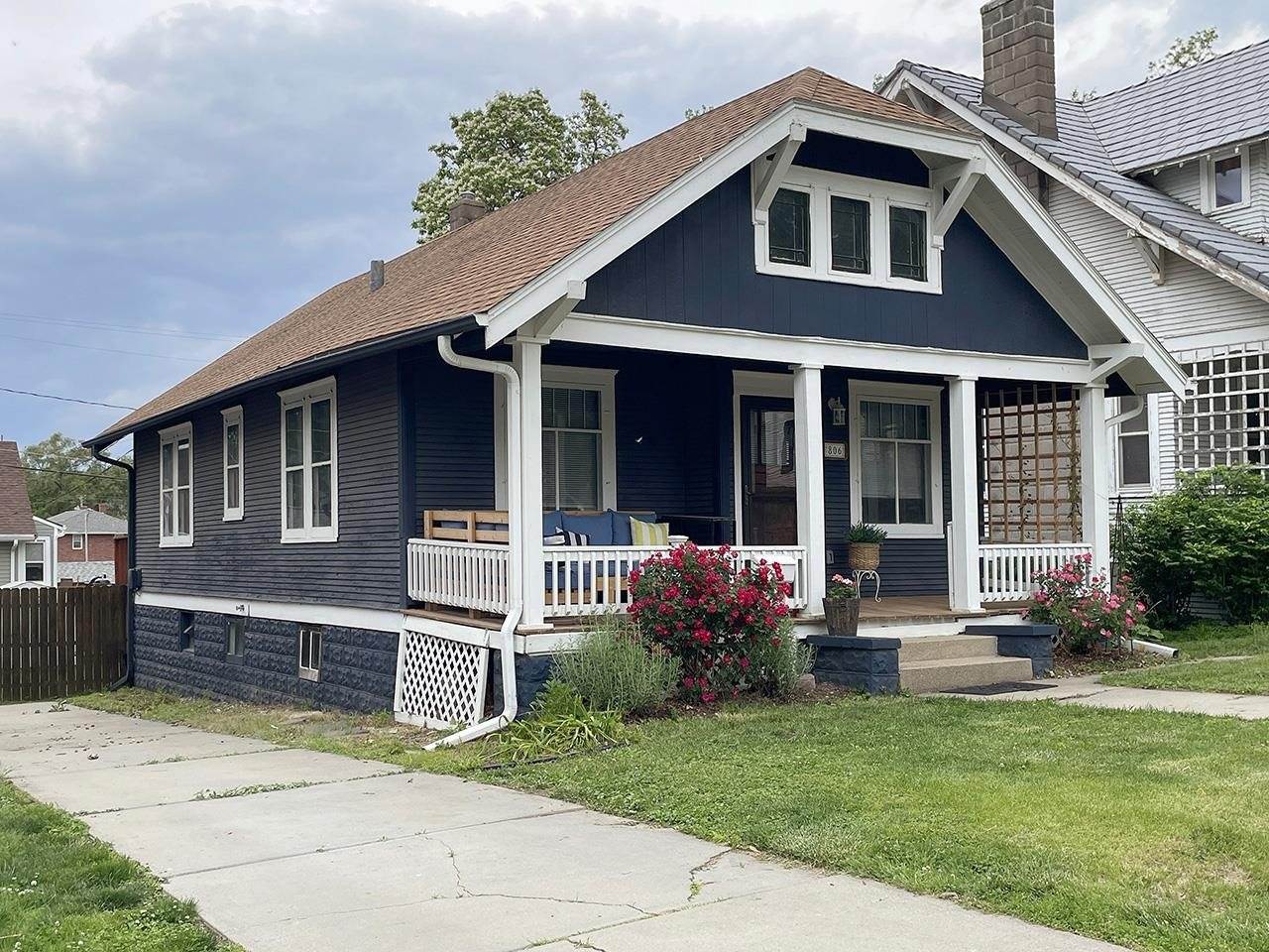 806 North 43rd Street, Omaha, NE 68131