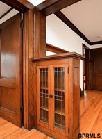 806 North 43rd Street, Omaha, NE 68131