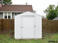 806 North 43rd Street, Omaha, NE 68131