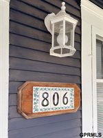 806 North 43rd Street, Omaha, NE 68131