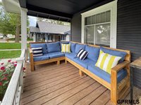 806 North 43rd Street, Omaha, NE 68131