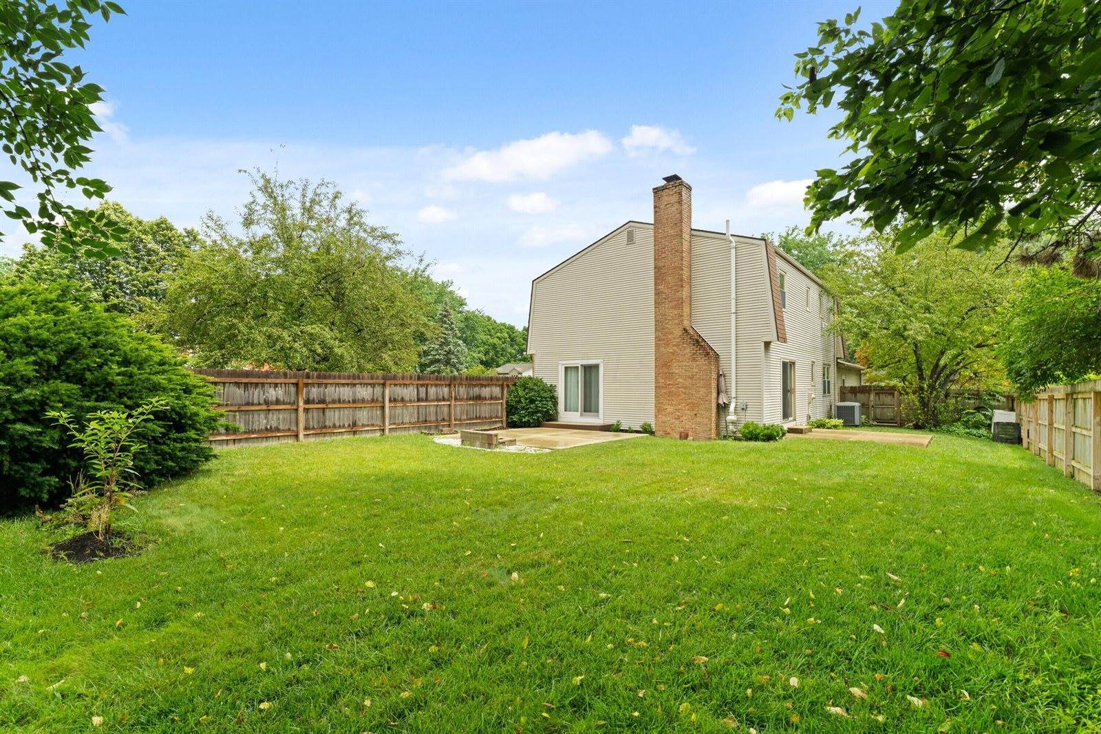 1211 Northport Drive, Columbus, OH 43235