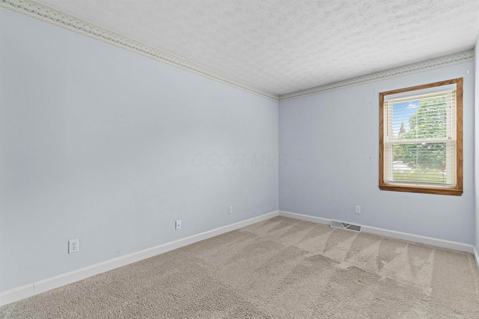 1211 Northport Drive, Columbus, OH 43235