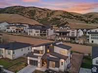 5796 North Valley View Rd, Lehi, UT 84043