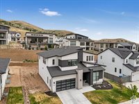 5796 North Valley View Rd, Lehi, UT 84043