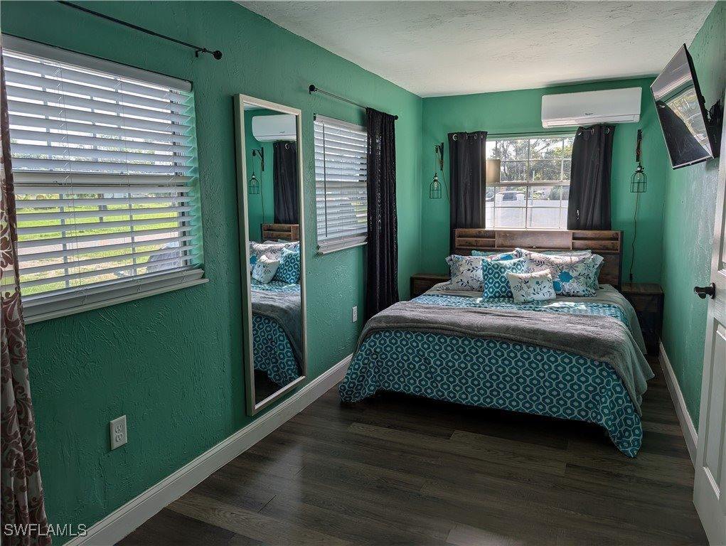 3934 Madison Avenue, Fort Myers, FL 33916