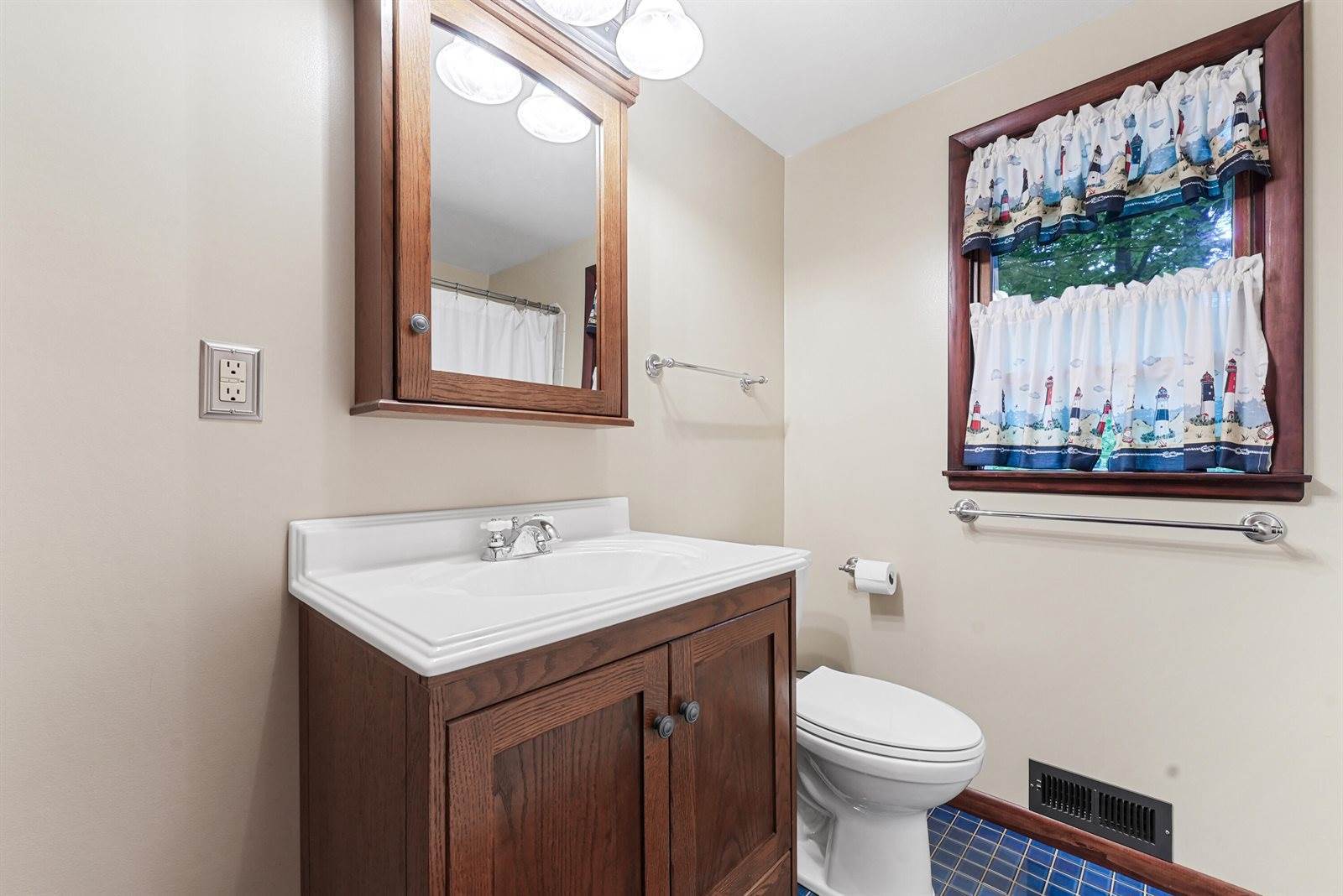 120 Clyde Street, Roscommon, MI 48653