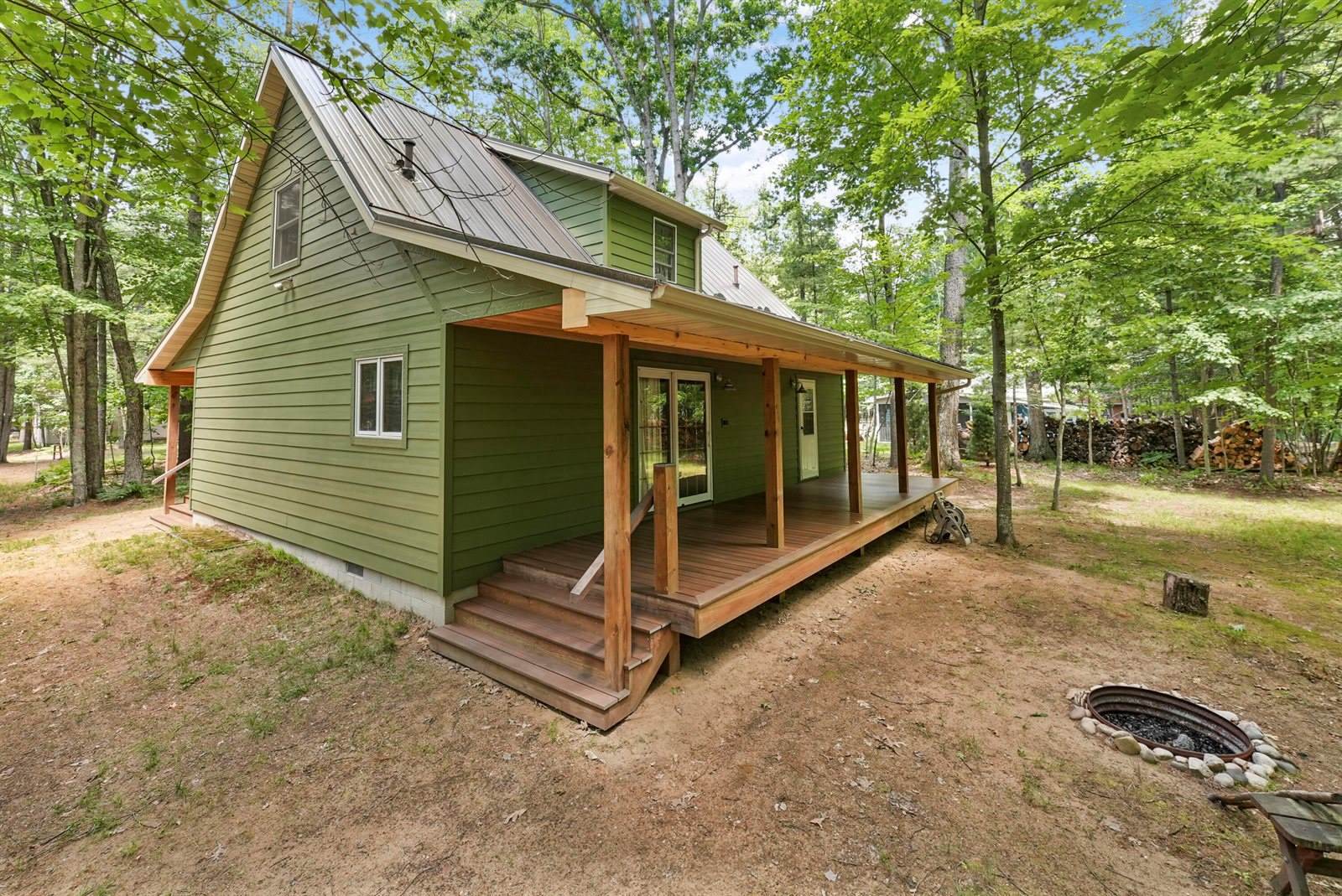 120 Clyde Street, Roscommon, MI 48653