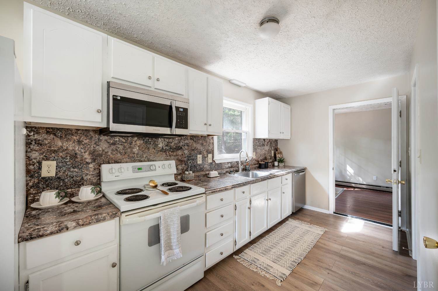 381 Fryingpan Lane, Pittsville, VA 24139