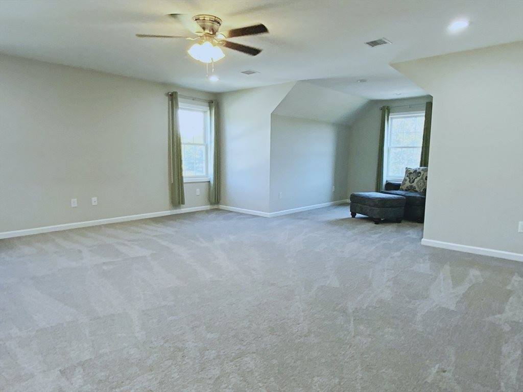 25 Damato Way, Agawam, MA 01001