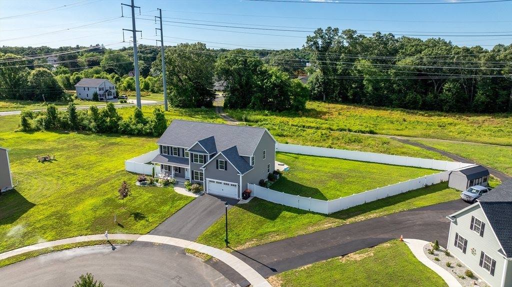 25 Damato Way, Agawam, MA 01001