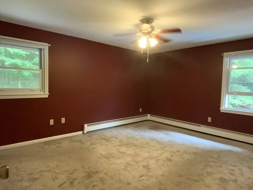 279 North Rd, Hampden, MA 01036