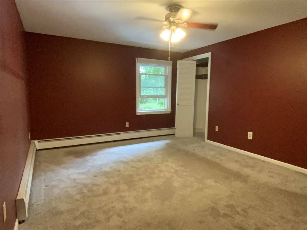 279 North Rd, Hampden, MA 01036